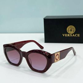 Picture of Versace Sunglasses _SKUfw57303409fw